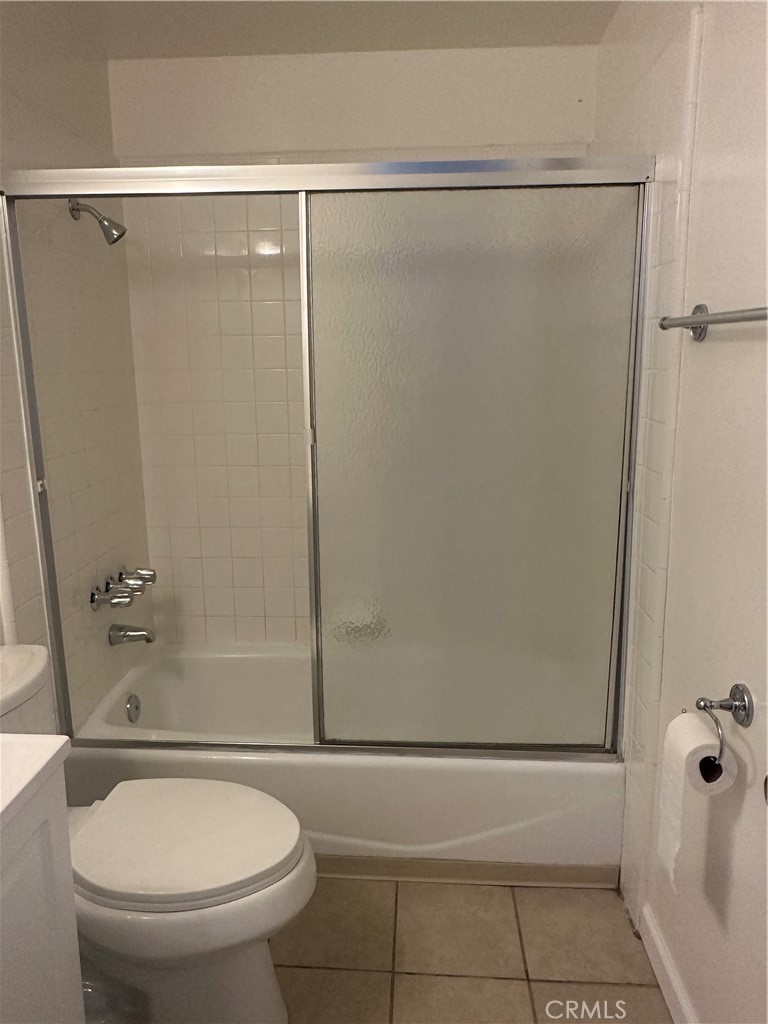 1617 Cedar Property Photo 7