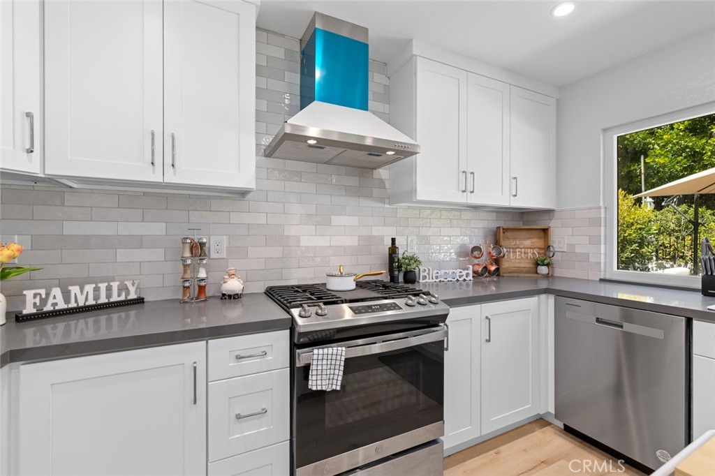 22465 Melida Property Photo 15