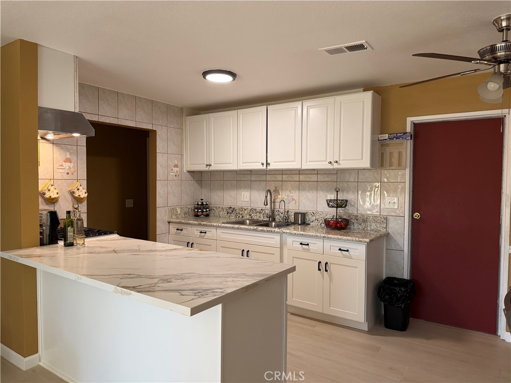 7235 Fiesta Avenue Property Photo 3