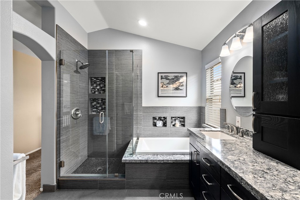 13881 Berrington Court Property Photo 15