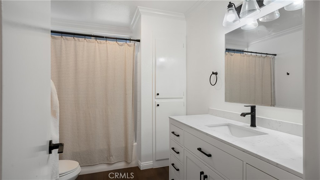 10678 Bell St 13 Property Photo 11