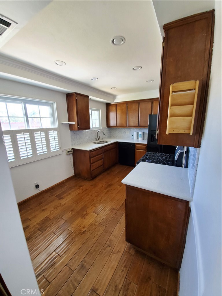 5162 Jurupa Property Photo 7