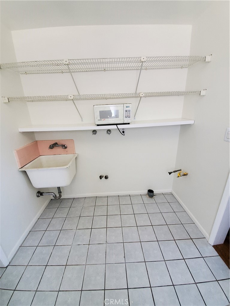 5162 Jurupa Property Photo 9