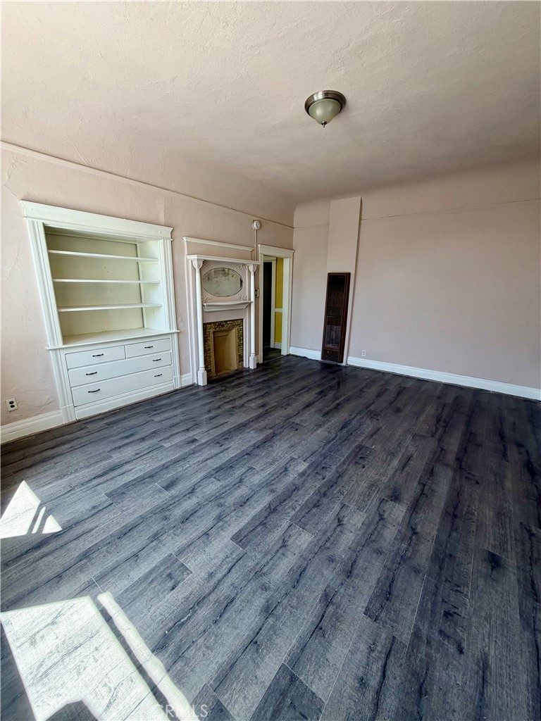 305 S Mott Property Photo 7