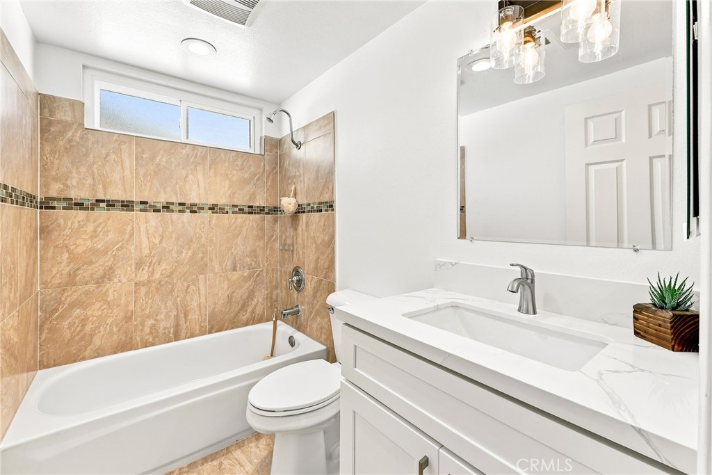 21206 Silver Cloud Property Photo 33