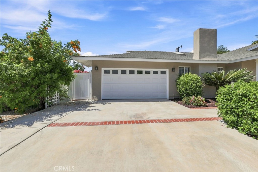 21206 Silver Cloud Property Photo 48