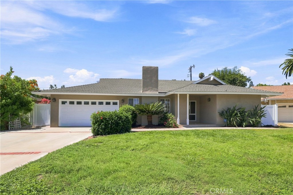 21206 Silver Cloud Property Photo 49