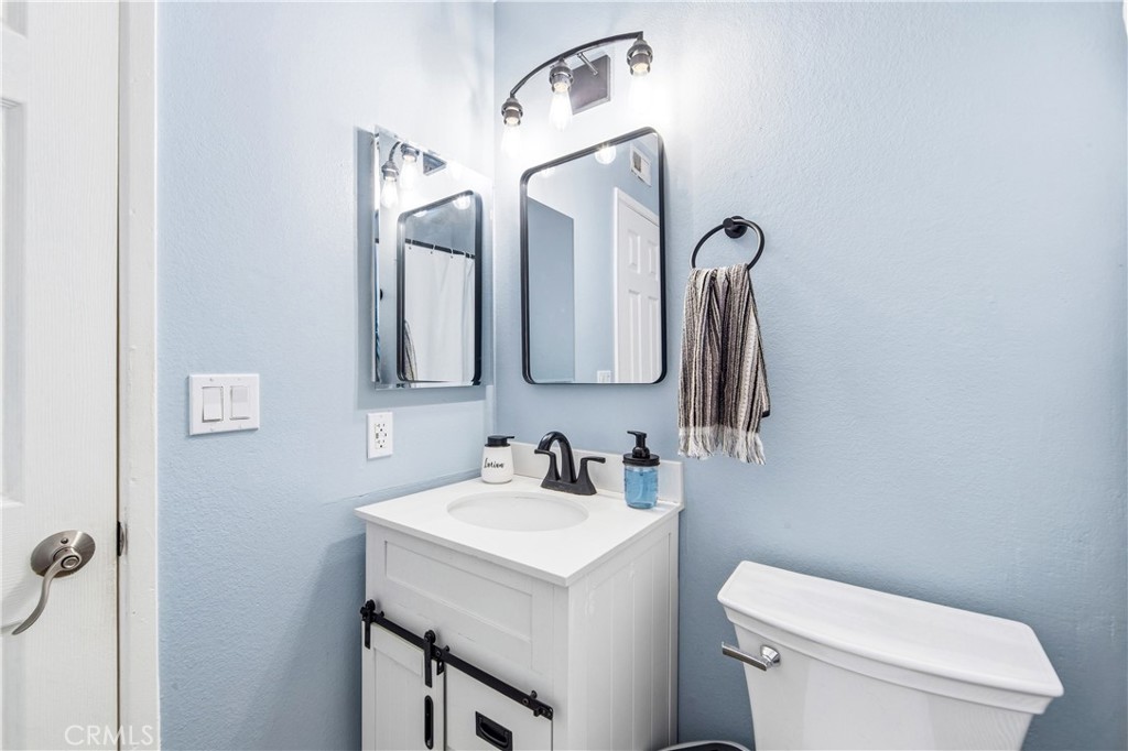 21522 Belshire 12 Property Photo 31