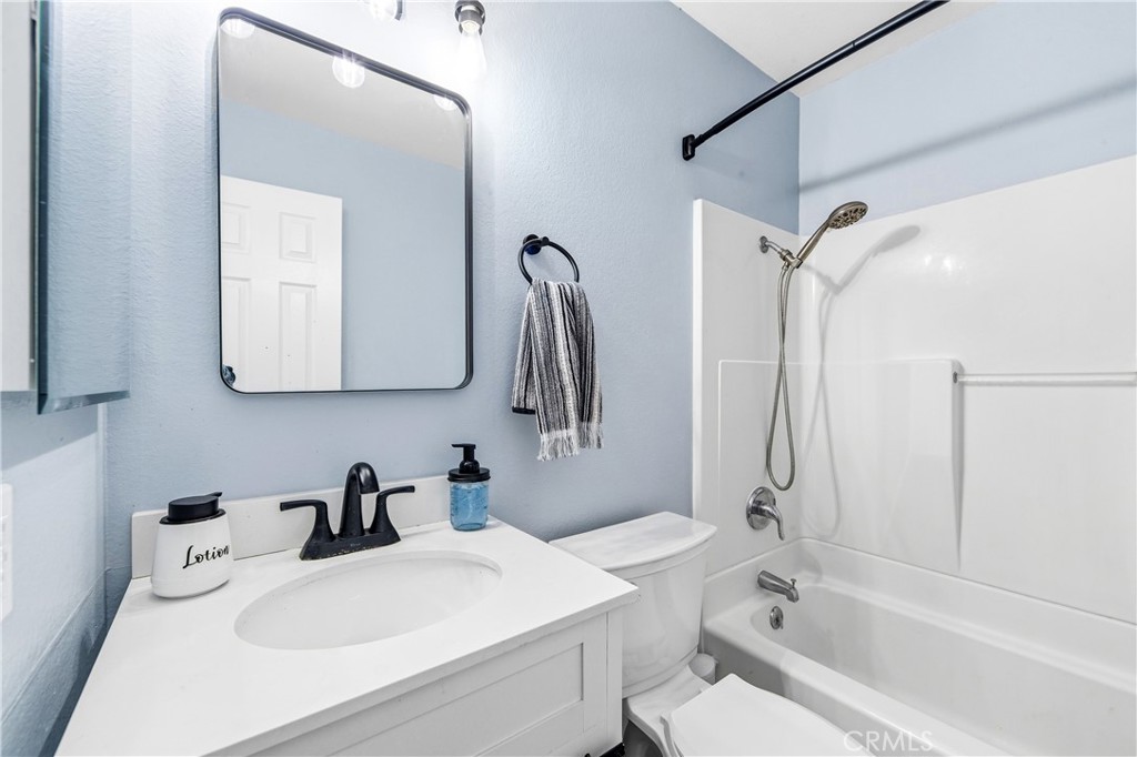 21522 Belshire 12 Property Photo 32
