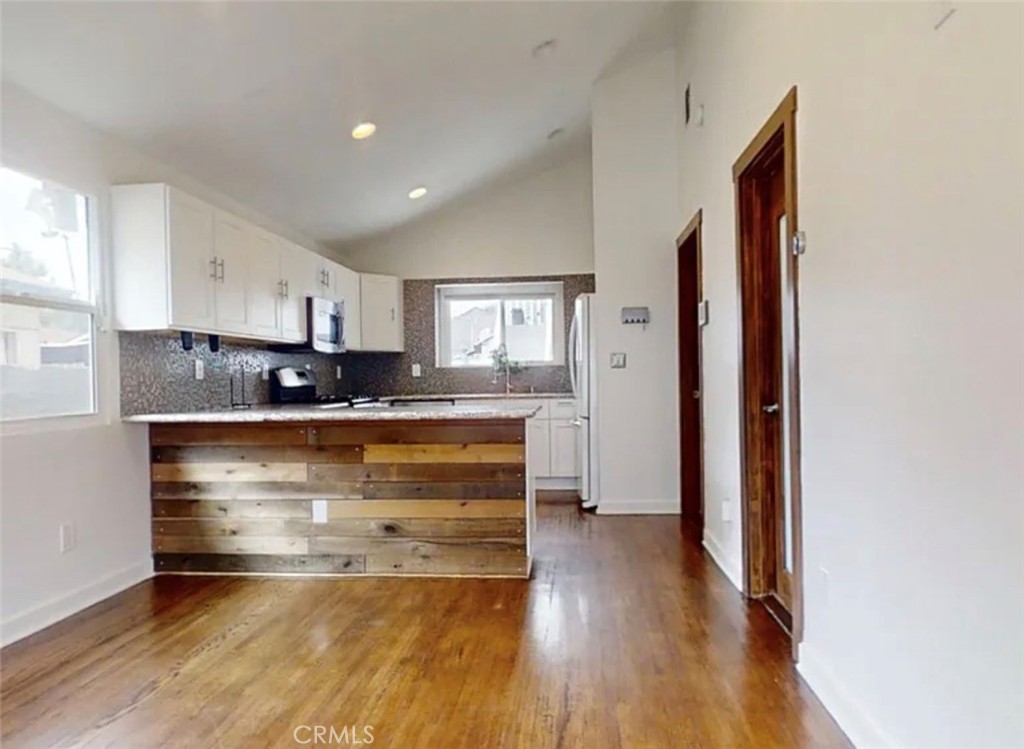 3629 Marmion Property Photo 3