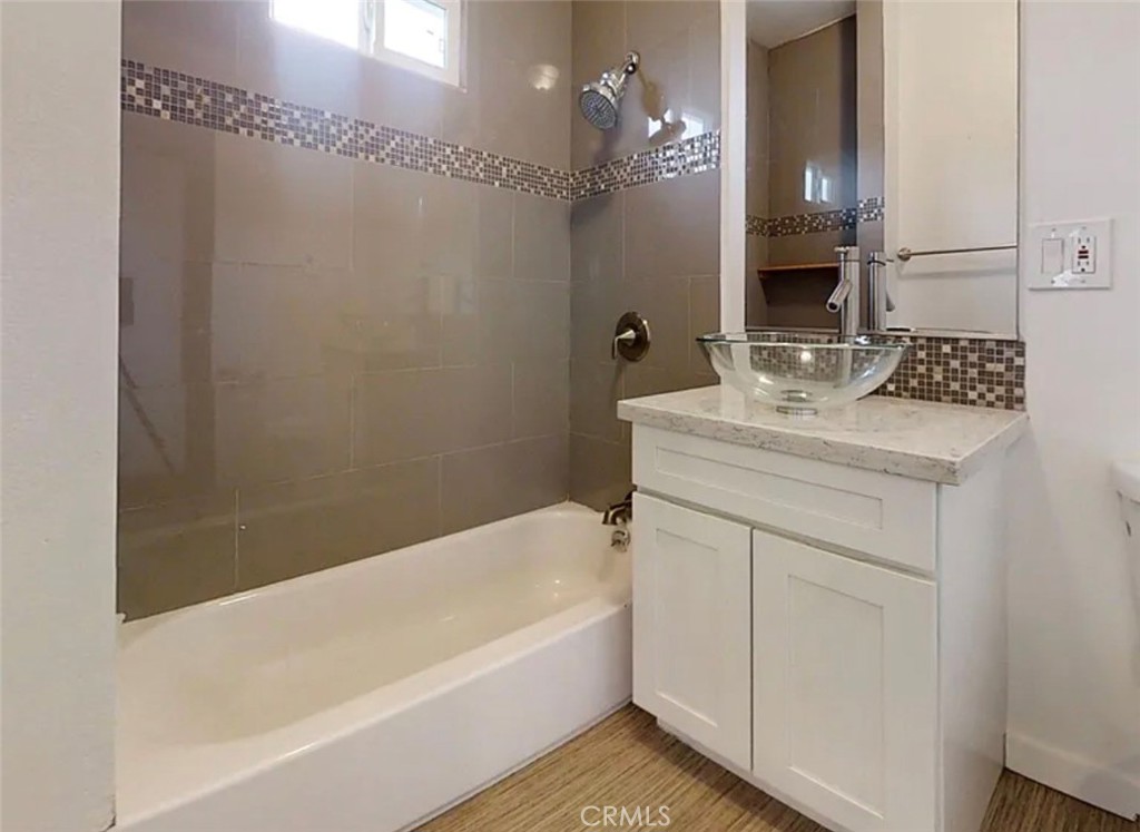 3629 Marmion Property Photo 9