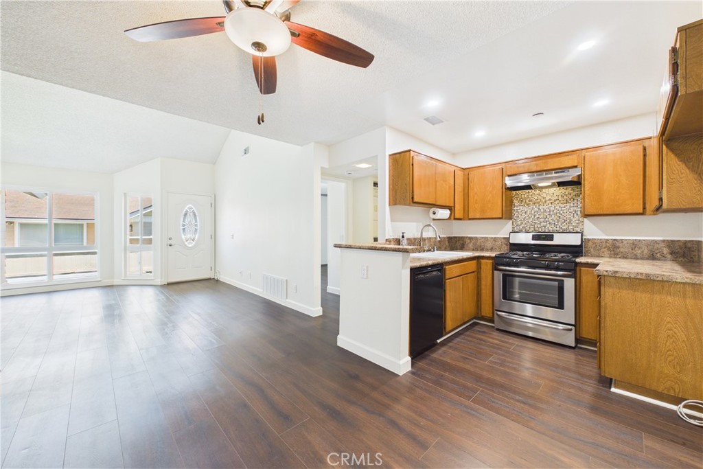 7735 Briarglen D Property Photo 1