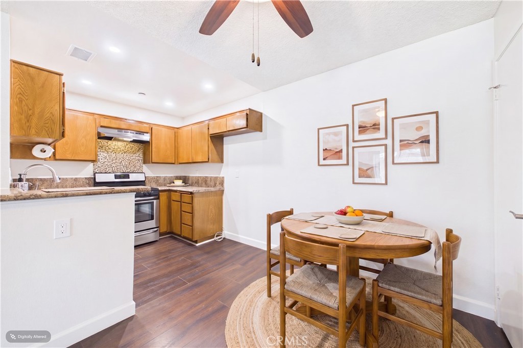 7735 Briarglen D Property Photo 10