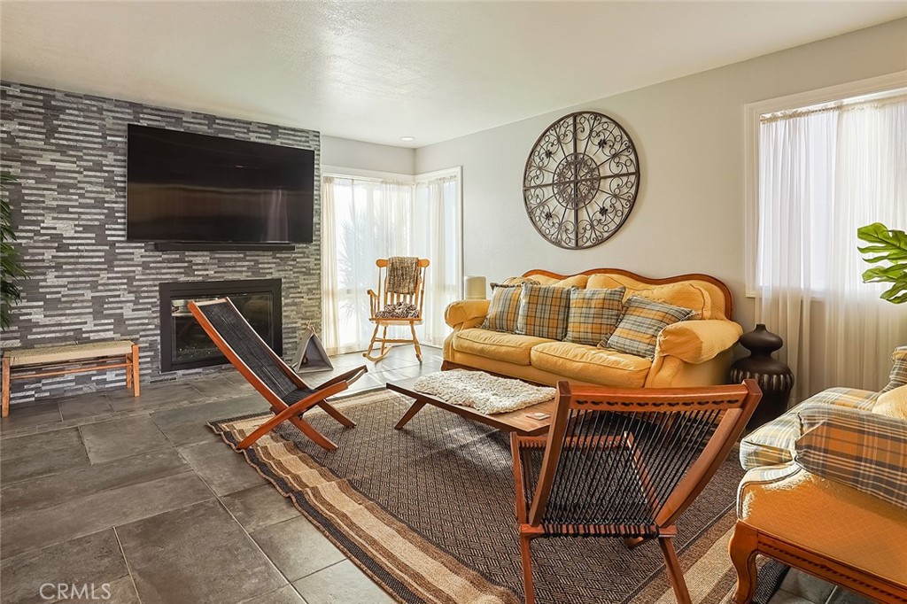 17614 Graystone Property Photo 8