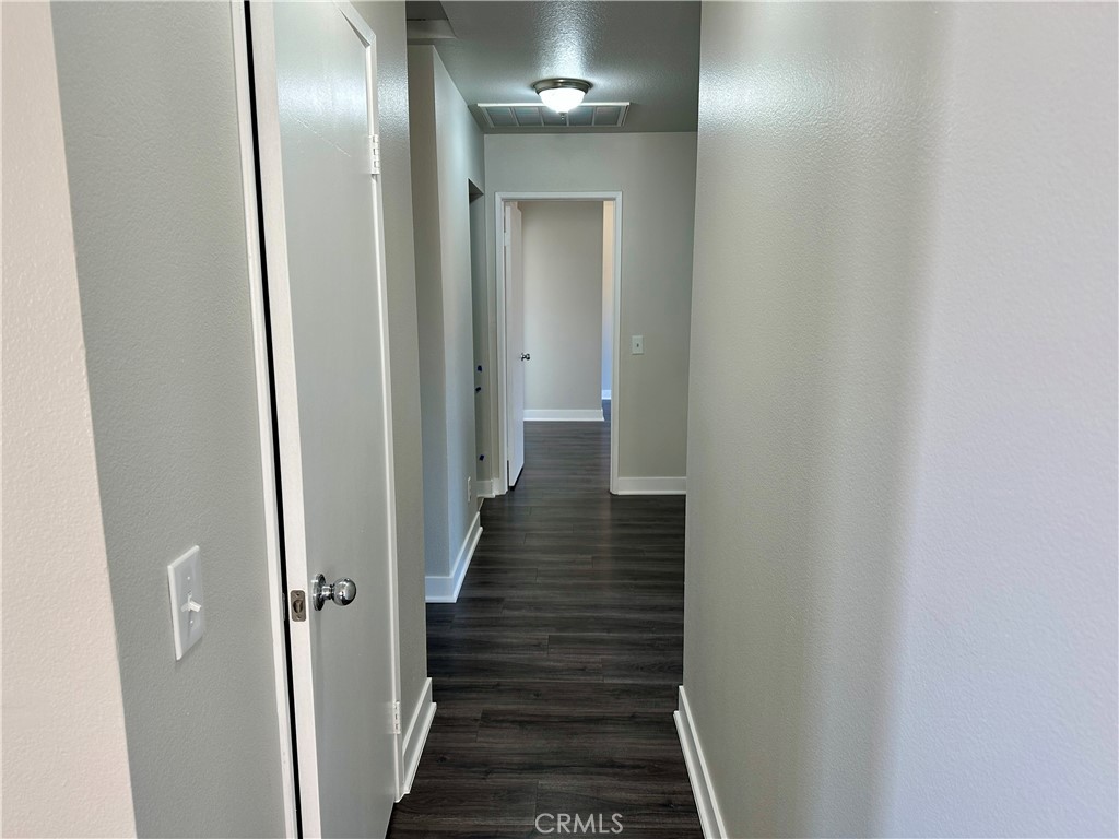 11923 Spring Hill Court Property Photo 7