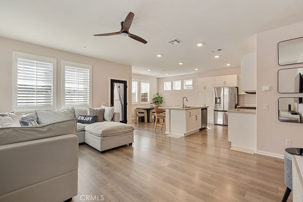 4089 Summer Way Property Photo 14