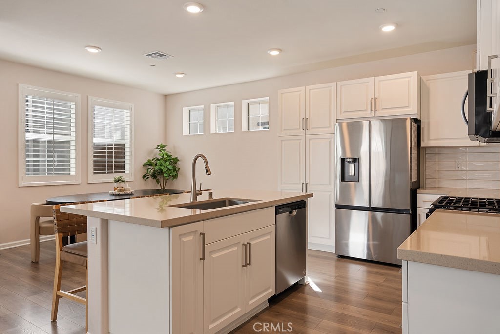 4089 Summer Way Property Photo 16
