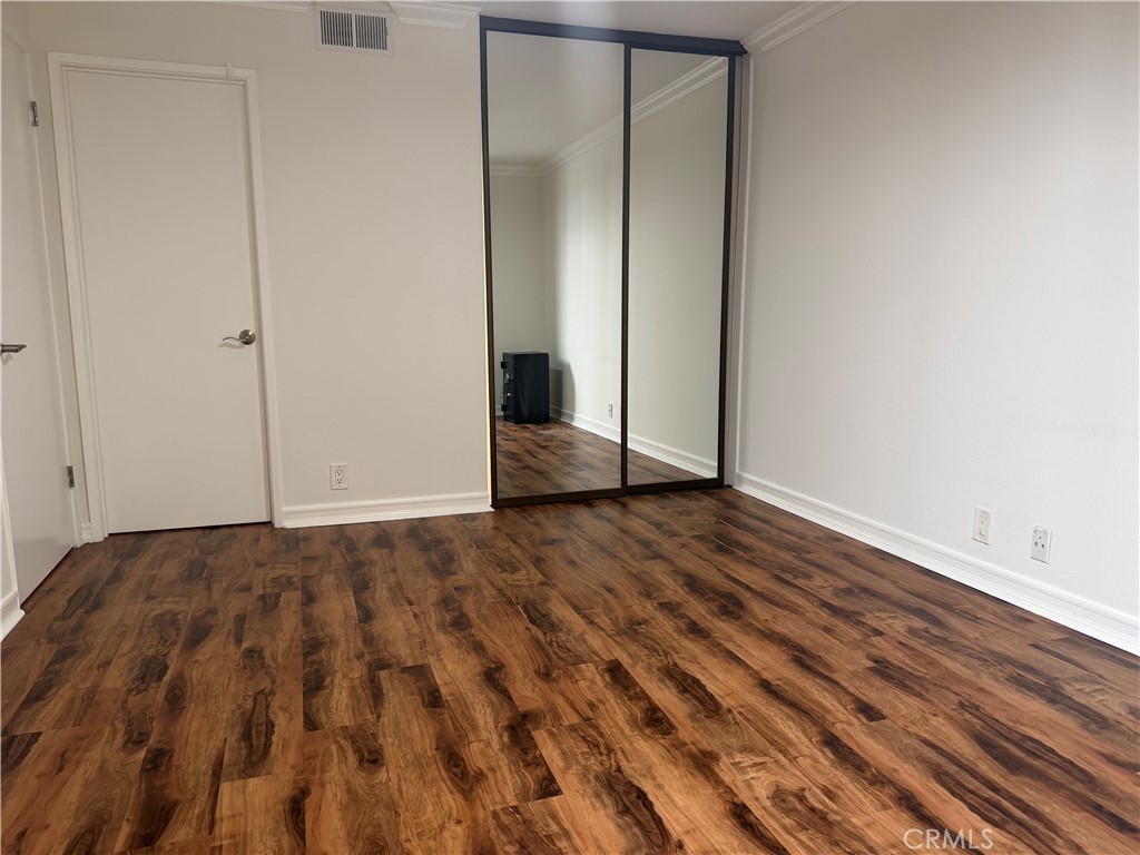65 Largo Property Photo 8