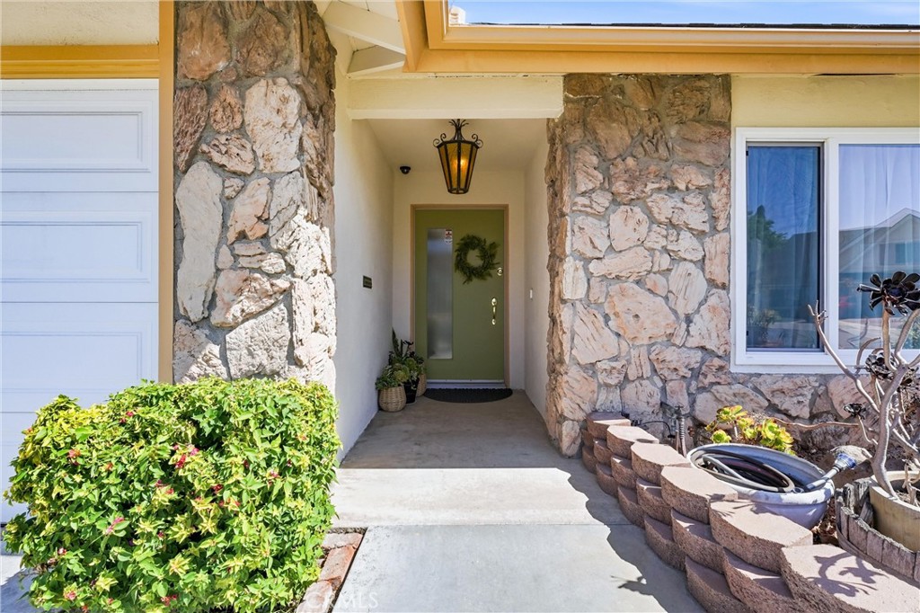 8821 Tamarisk Property Photo 2