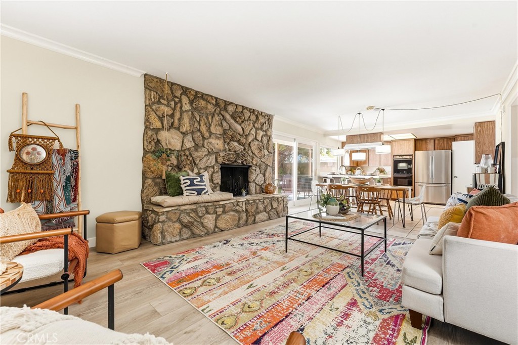 8821 Tamarisk Property Photo 7