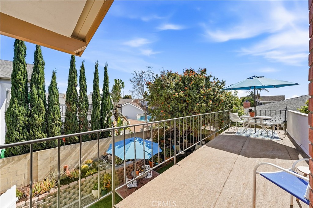 8821 Tamarisk Property Photo 19