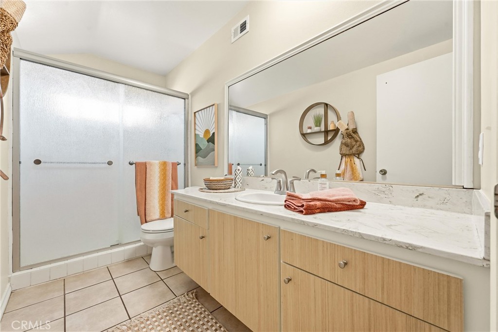 8821 Tamarisk Property Photo 24
