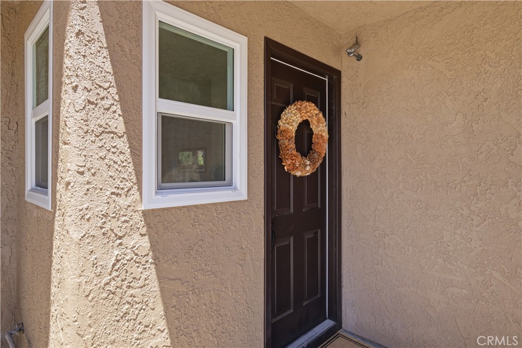 229 S Palm Avenue Property Photo 3