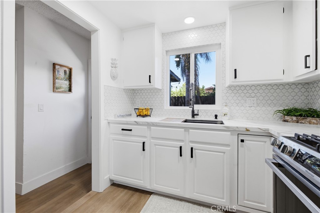 229 S Palm Avenue Property Photo 18