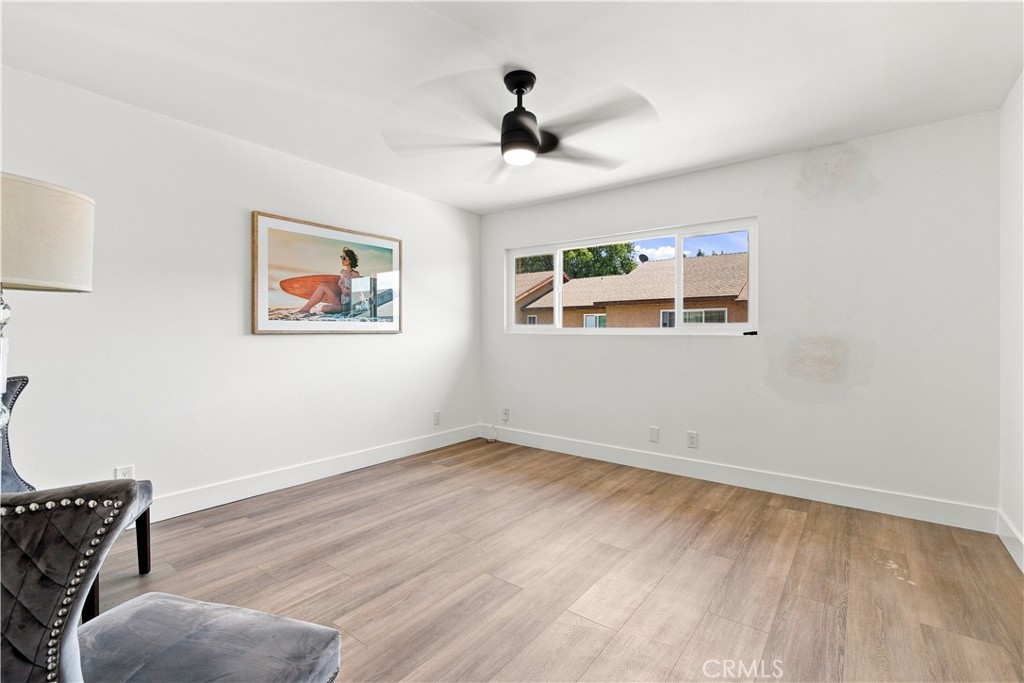 229 S Palm Avenue Property Photo 36