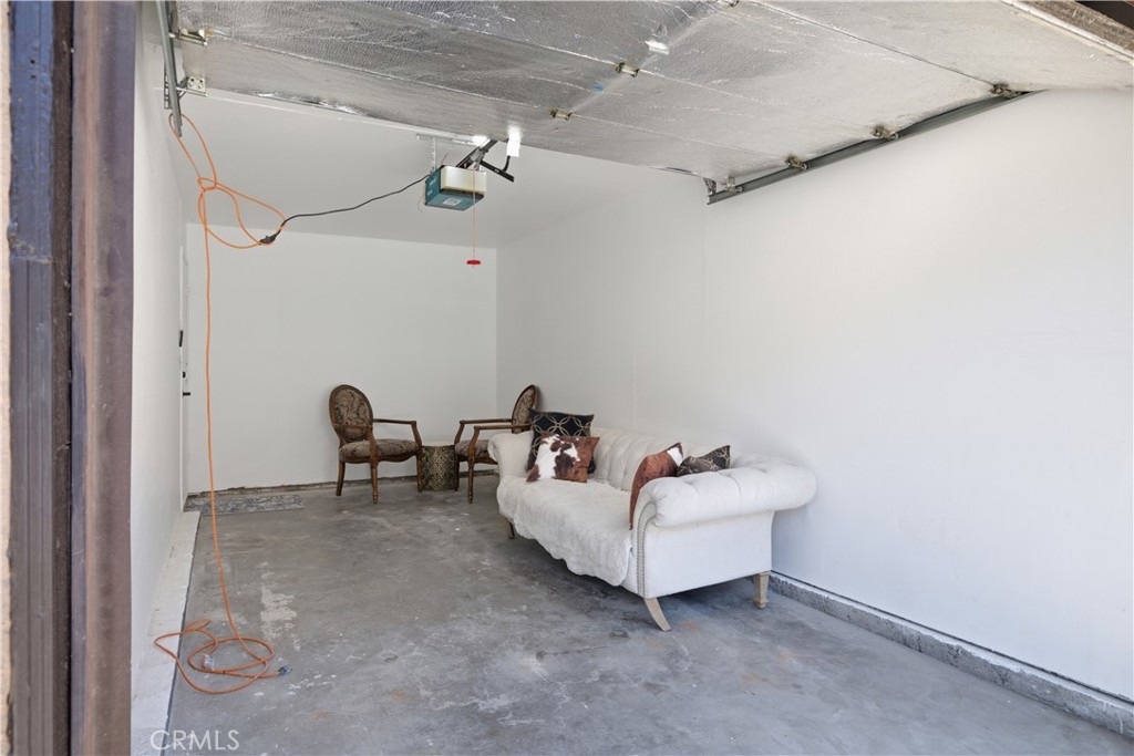 229 S Palm Avenue Property Photo 47