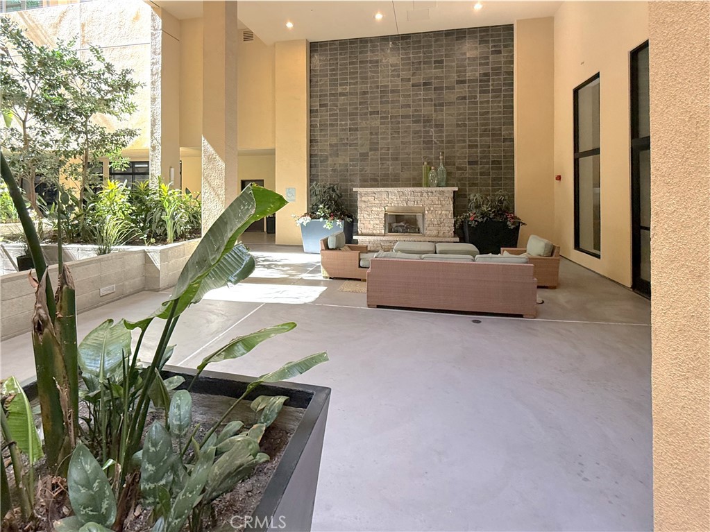133 The Promenade N 107 Property Photo 29