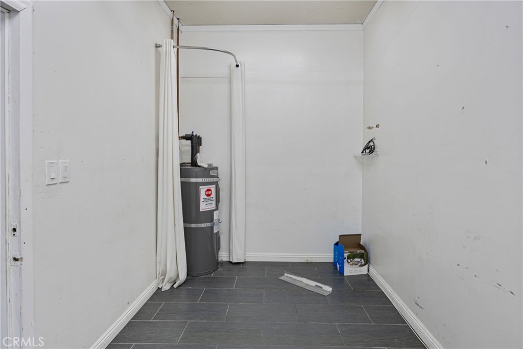 13048 Hawthorne Property Photo 10
