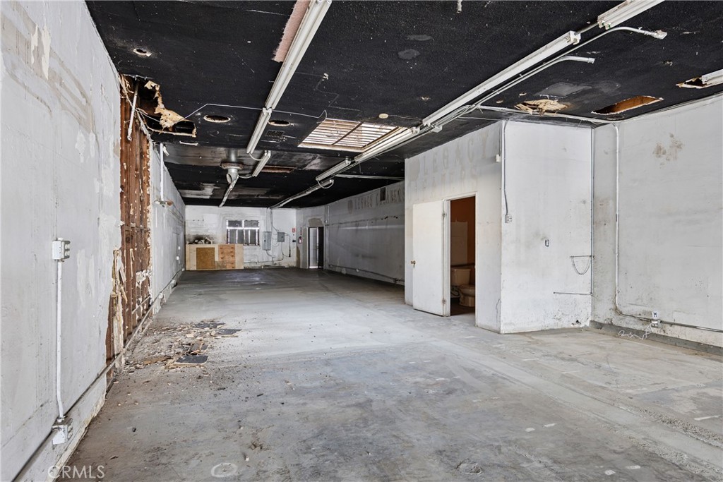13048 Hawthorne Property Photo 14