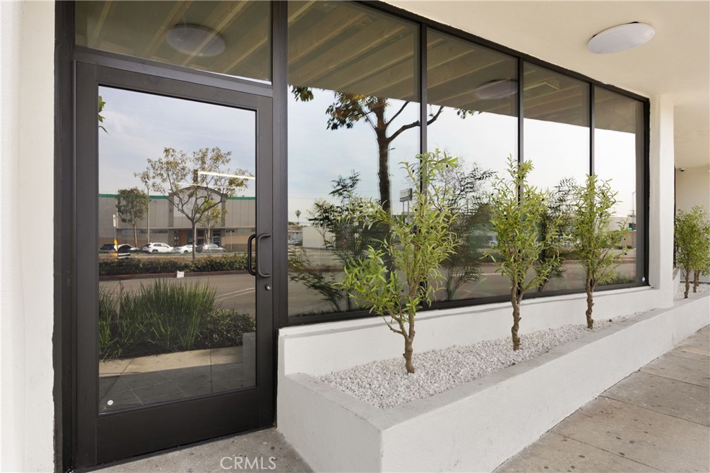 13048 Hawthorne Property Photo 15
