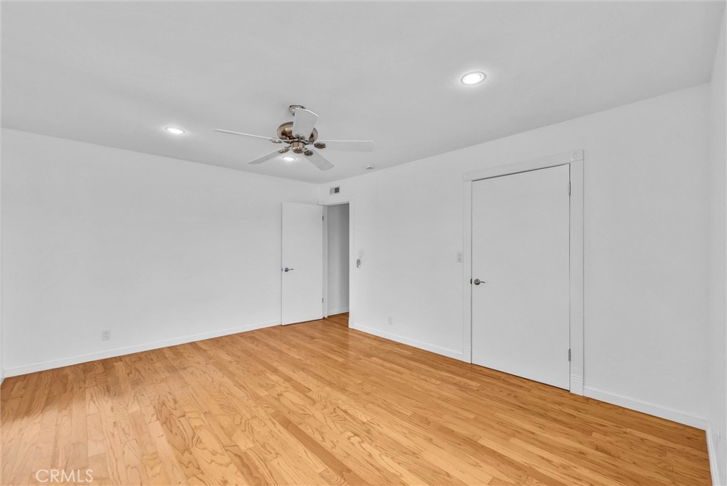 2117 Deodar Property Photo 25