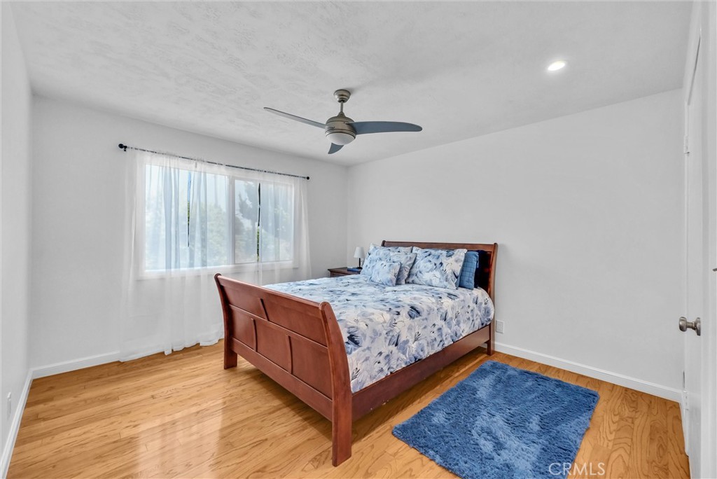 2117 Deodar Property Photo 27