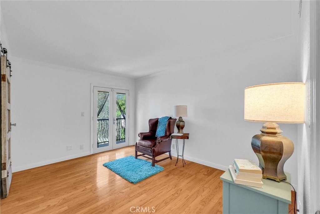2117 Deodar Property Photo 33