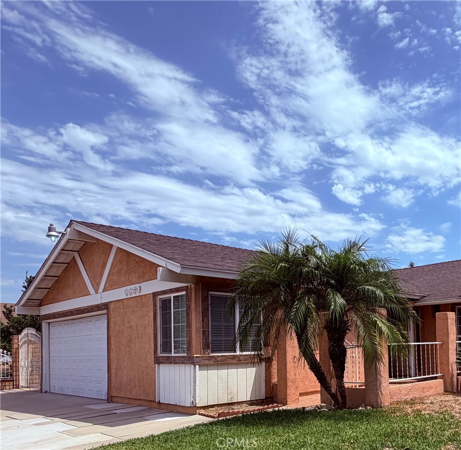 9963 Eugenia Avenue Property Photo 2
