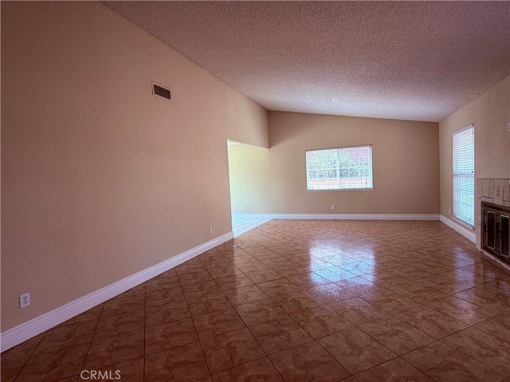 9963 Eugenia Avenue Property Photo 11