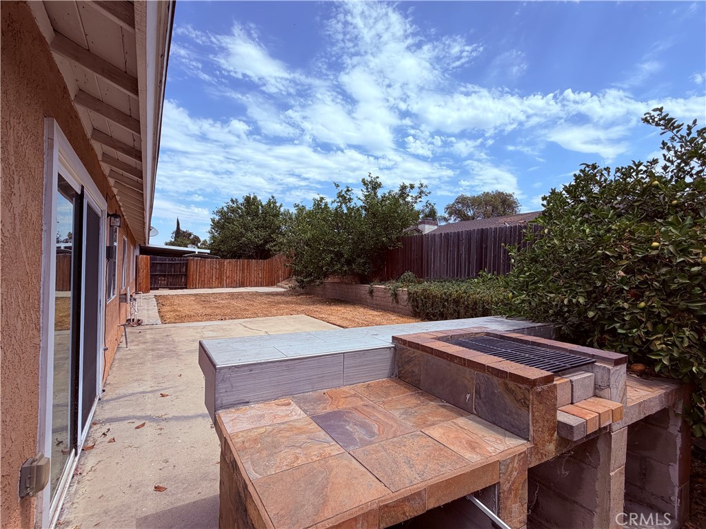 9963 Eugenia Avenue Property Photo 12