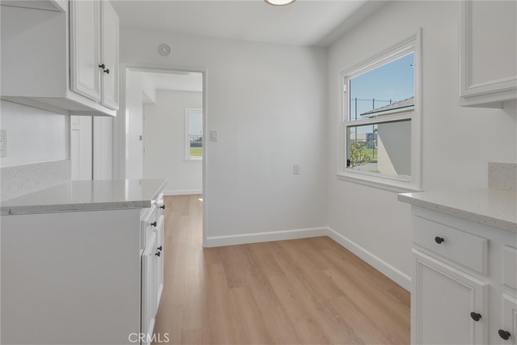 4312 Lomina Property Photo 13