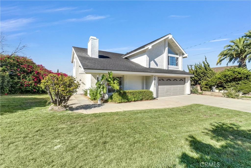 15261 La Belle Street Property Photo 5
