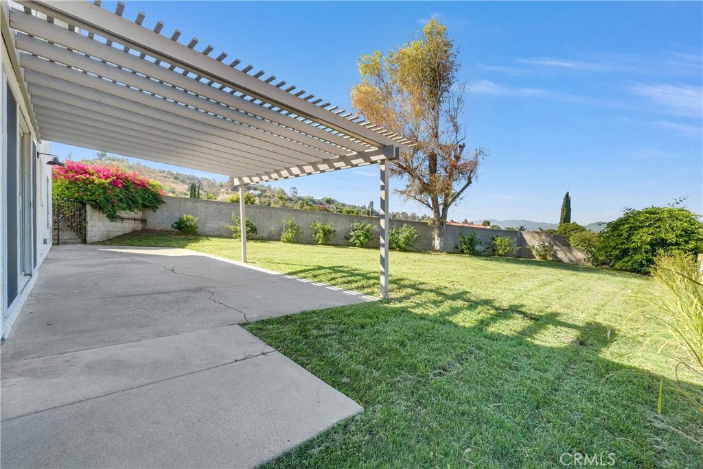 15261 La Belle Street Property Photo 37