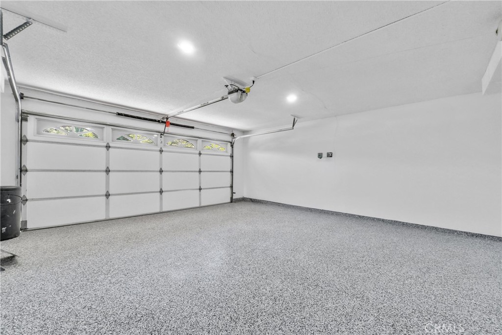 15261 La Belle Street Property Photo 41