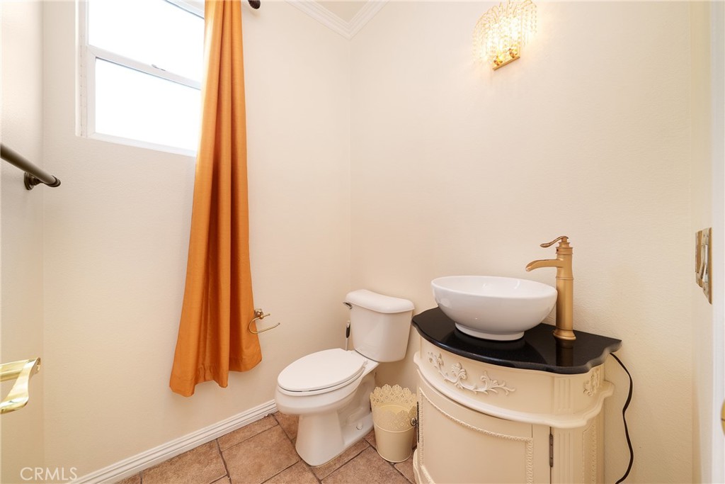 12241 Queensbury Property Photo 19