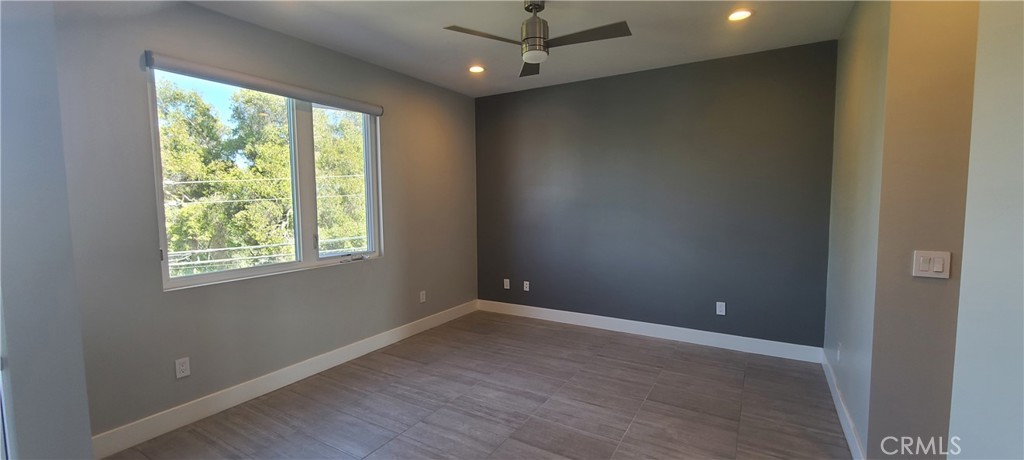 162 W Robinson Property Photo 12