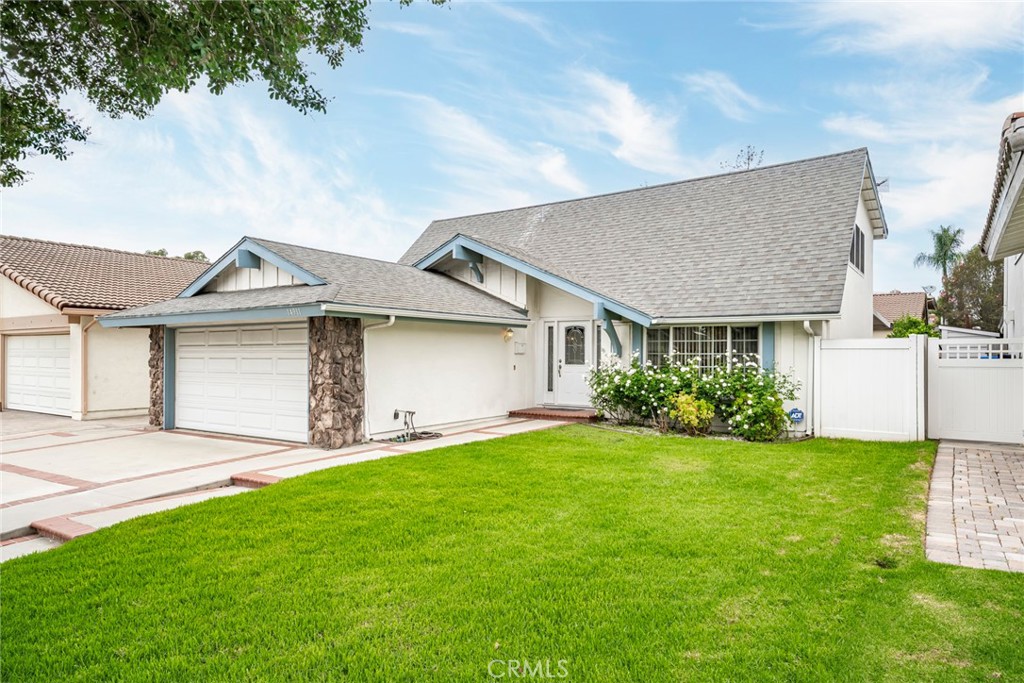 14911 Featherhill Property Photo 3