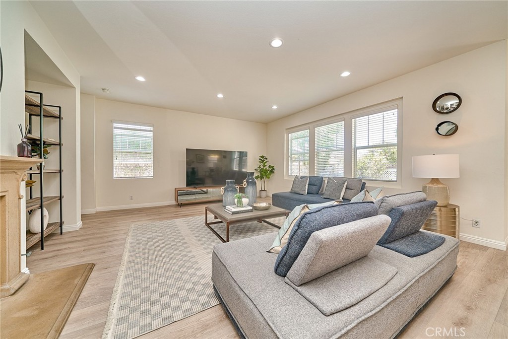 1361 Starbuck Property Photo 18