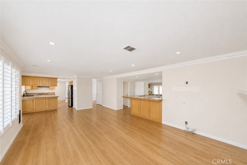 160 N Eucalyptus Property Photo 10
