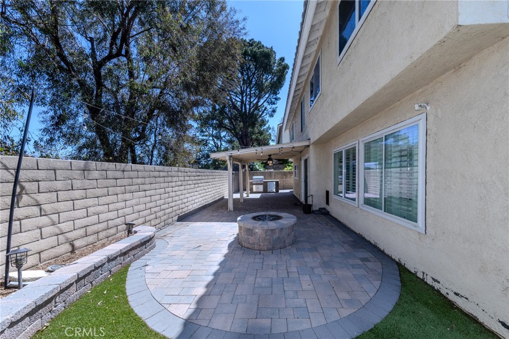 160 N Eucalyptus Property Photo 39